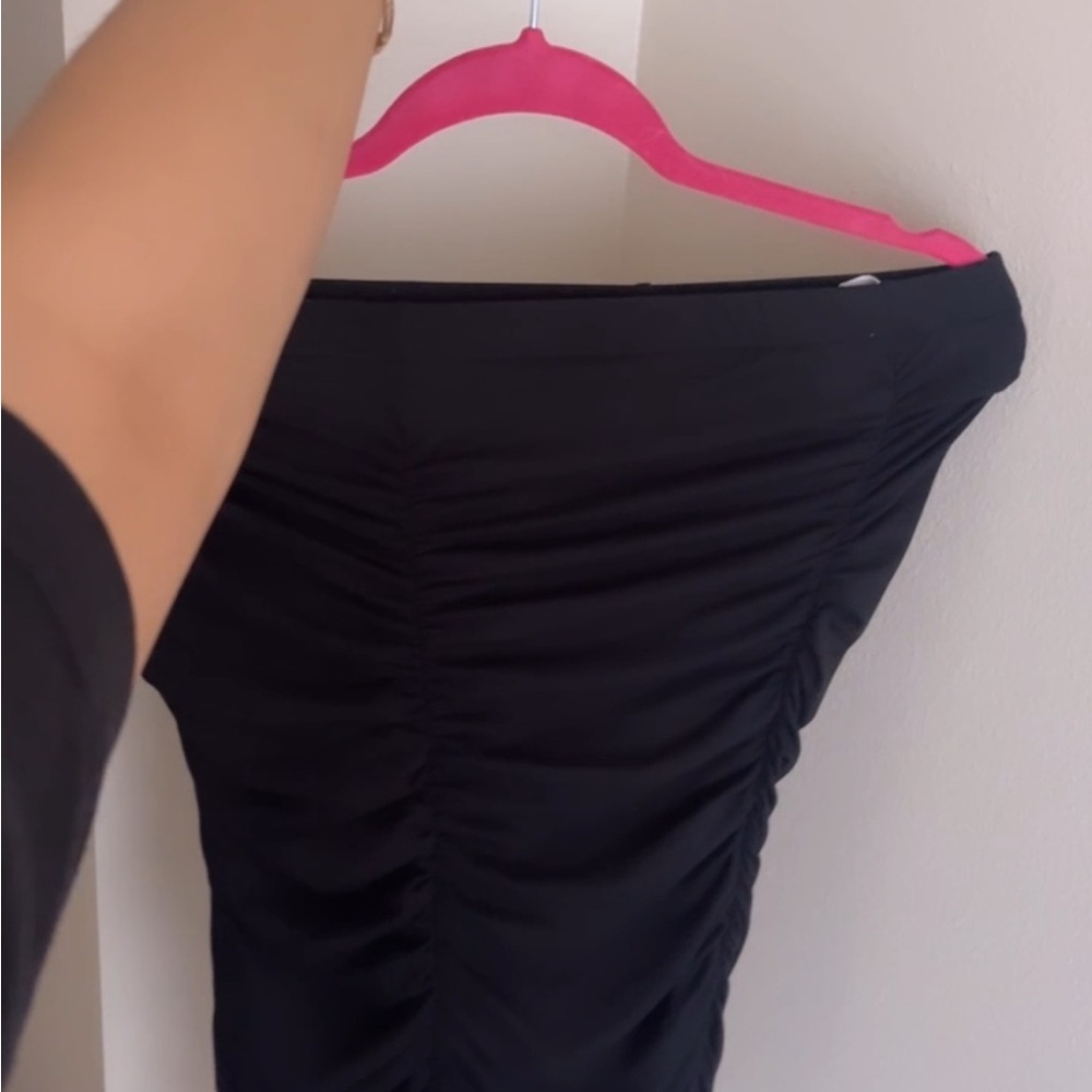 Dress off shoulders